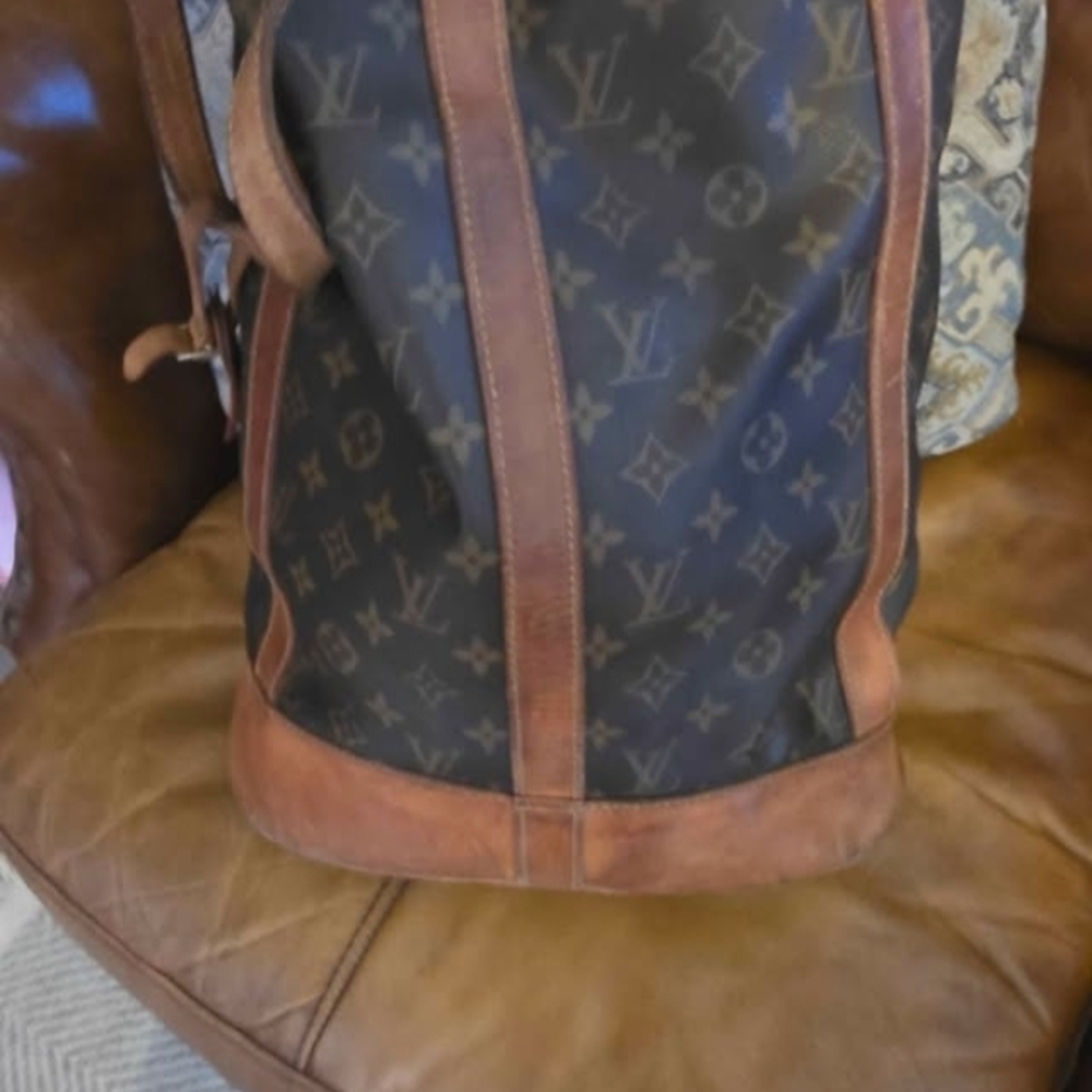 Authentic L V Randonee.Luxury Back Pack Purse With Wallet - Picture 4 of 9